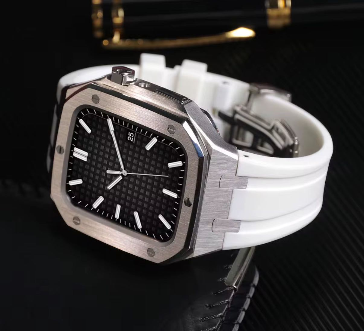 Luxury 44mm 45mm Metal Bumper Band Straps Stainless Steel Smart I Watch case for apple Iwatch Series 7 6 case
